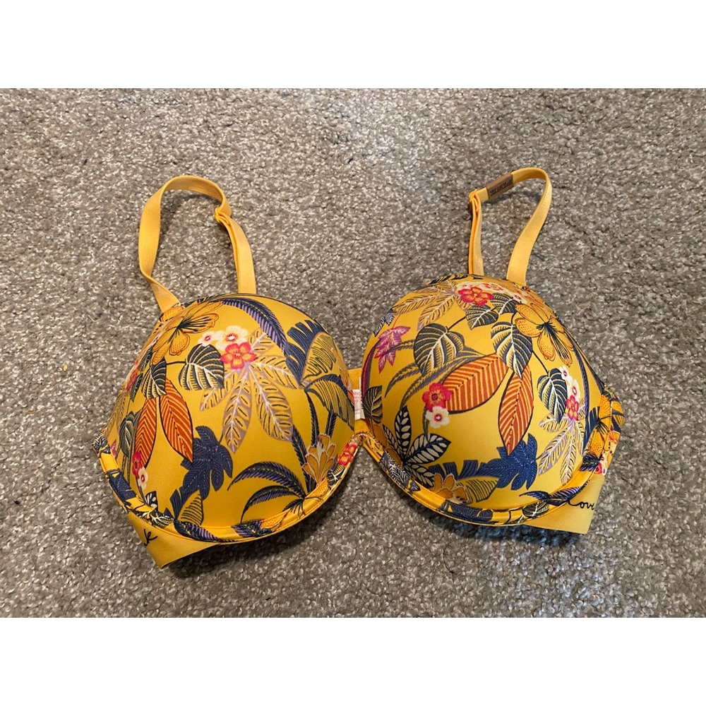 Pink VS Victoria’s Secret Super Push Up Bra 36D